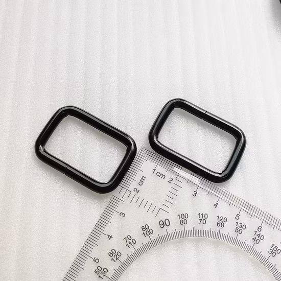 Black Metal Rectangle Tri