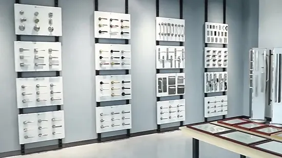 Popular Germany Style Stainless Steel Plastic Base Door Handle 